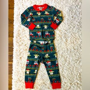 Hanna Anderson Star Wars Pjs like new